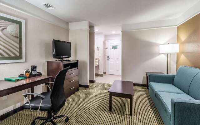 Quality Inn & Suites SeaWorld North