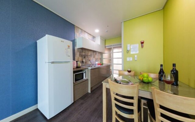 Yeosu Haetteurak Pension