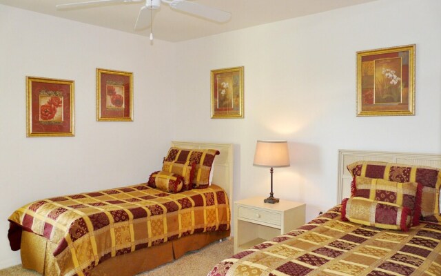 Peaceful Condo With Pool Across From South Beach