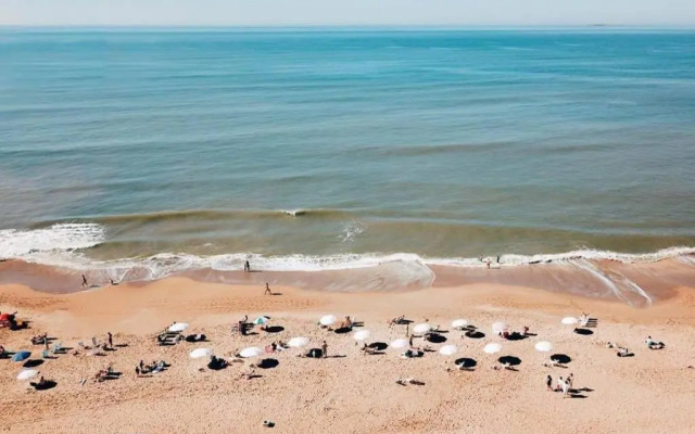 Great Beach Apartment, 5+1 Guests. Pool, Amenities