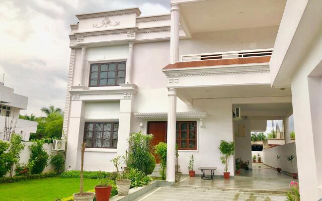 Giovanni Suites
