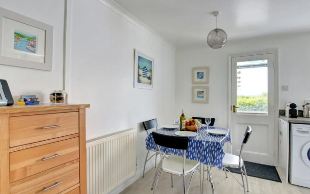 Holiday Home Daisy House