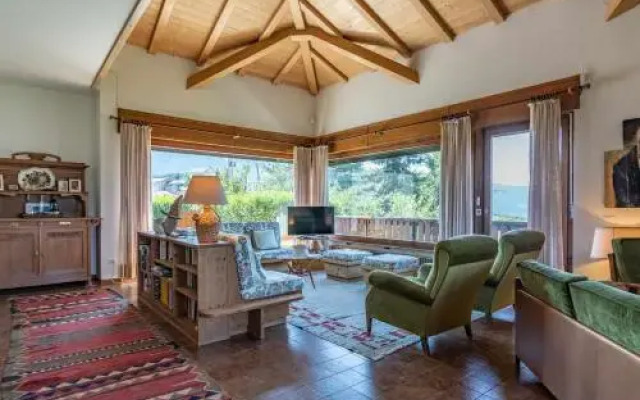 Dolomites white rest