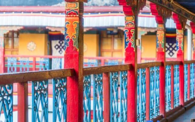 Lhasa Badacang Hotel