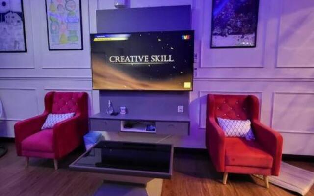 ADN LUXURY Homestay KARAOKE, POOL,NETFLIX,ASTRO,BBQ