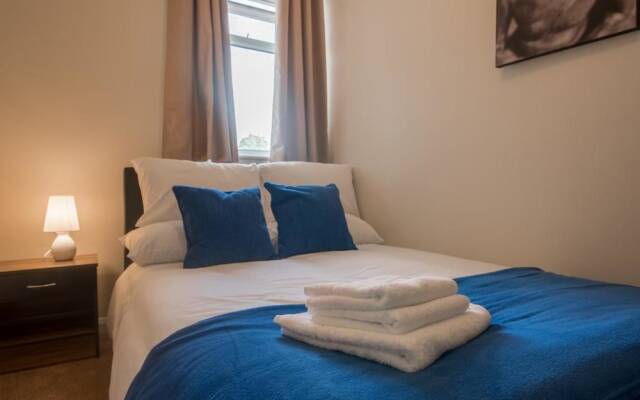 2 bedroom serviced & equipped house