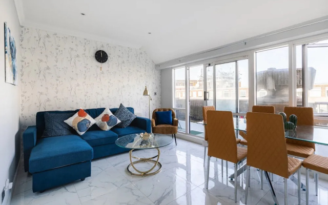 Marble Arch Apartments