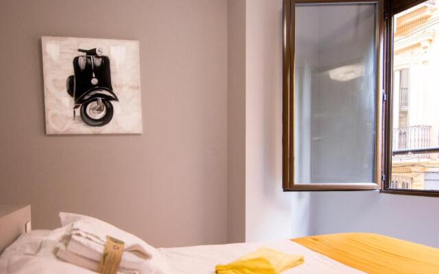 Torres de Quart 26 apartment