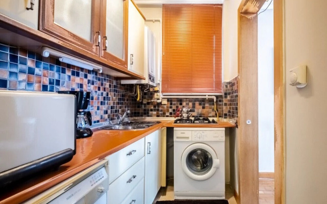 Apartment With Fascinating View in Besiktas