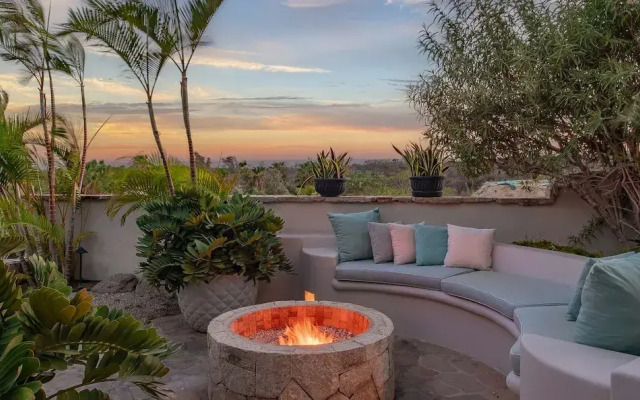 Stunning Ocean Views, Private Pool, & Seaside Golf