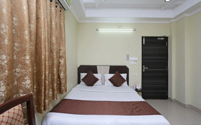 Hotel Saraswathi Residency