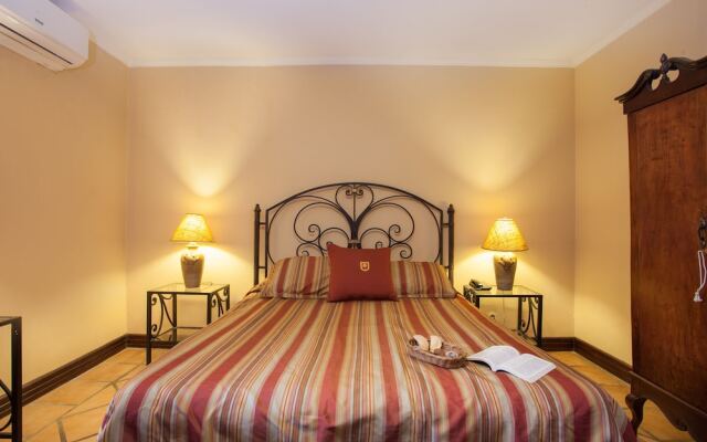 Hostal Real - Los Robles