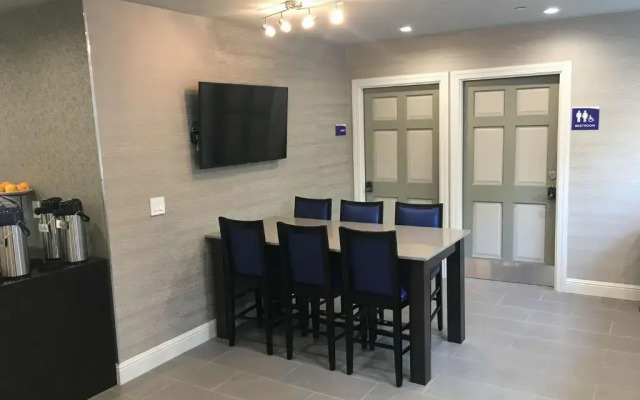 Best Western Red Coach Inn