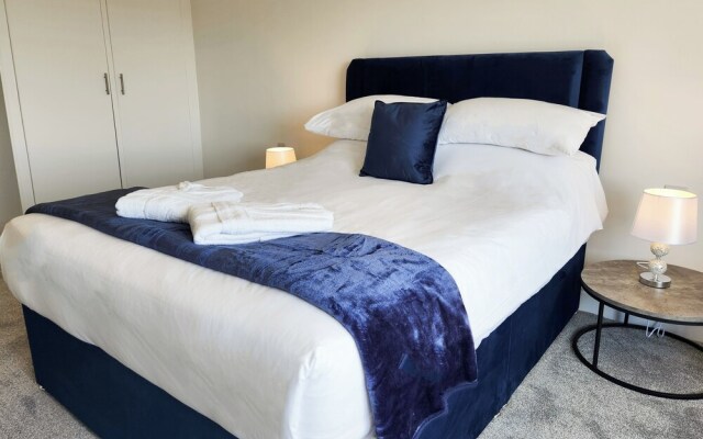 Bay View - 1 Bed Suite - Ocean Breeze