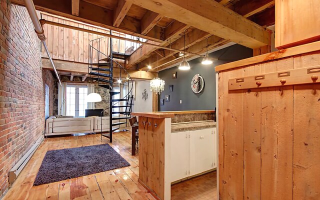 2-Story Loft on rue Saint-Pierre by Hometrotting