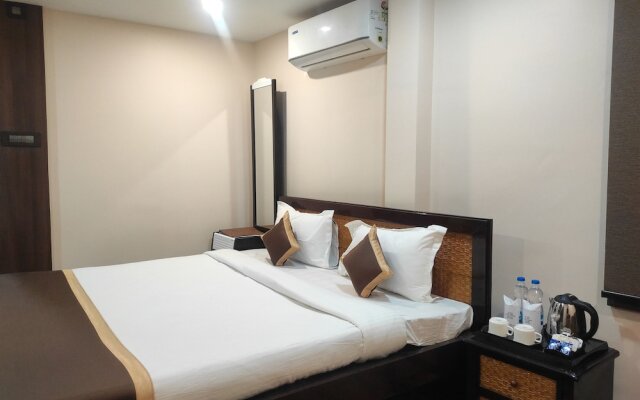 Hotel Relax - Nagaon