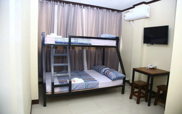 OYO 545 Andrew's Apartelle