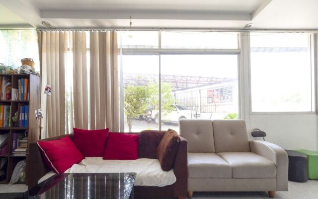 OYO 1165 Uma Apartment