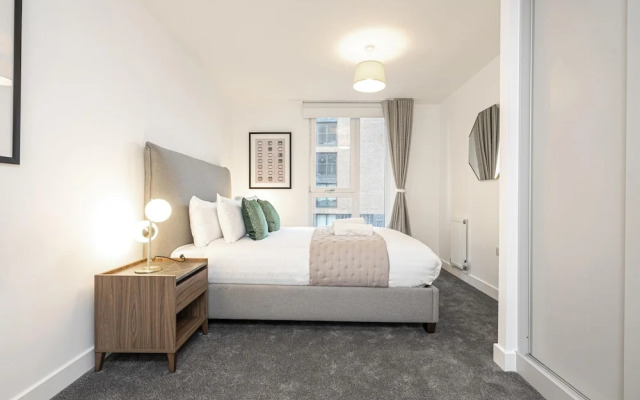 Two Bedroom Waterside Flat