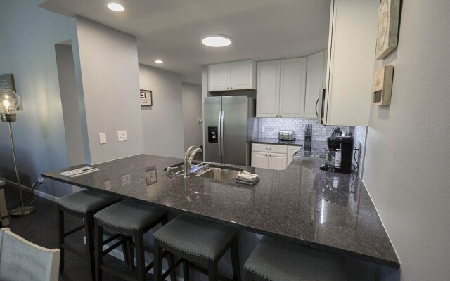 Eagles Roost 6 Bedroom Duplex