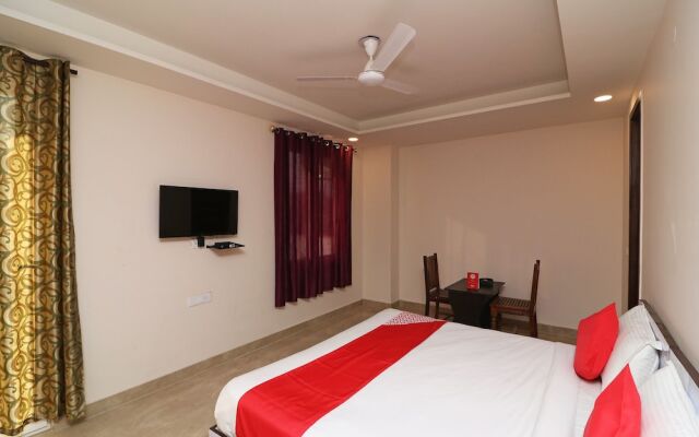 Oyo 37908 Hotel Prime
