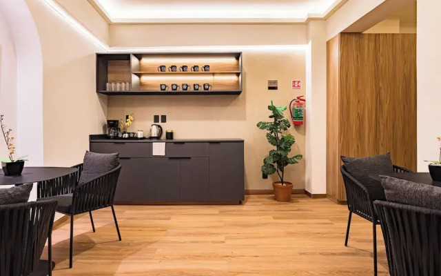 Suites Monterrey by Escajal Suites