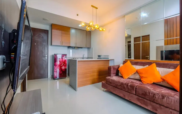 Nice And Comfort 2Br Apartment At Transpark Cibubur