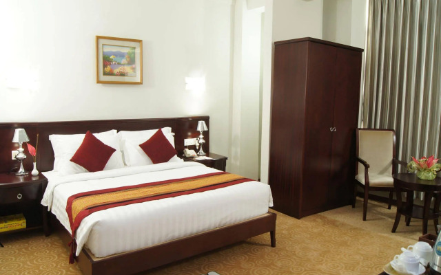 Myanmar Sports Hotel