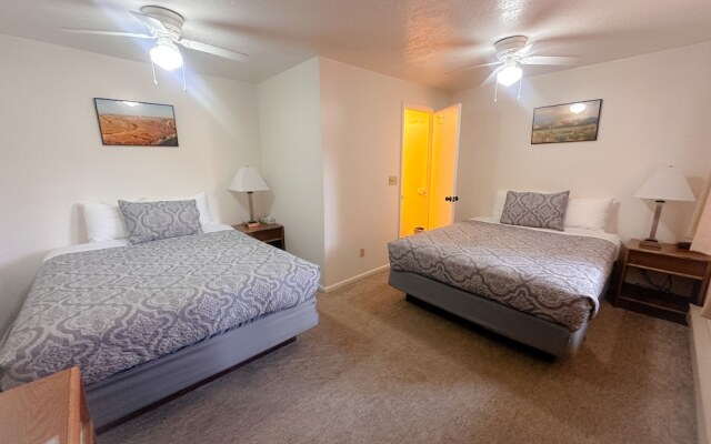 Austin's Chuckwagon Lodge