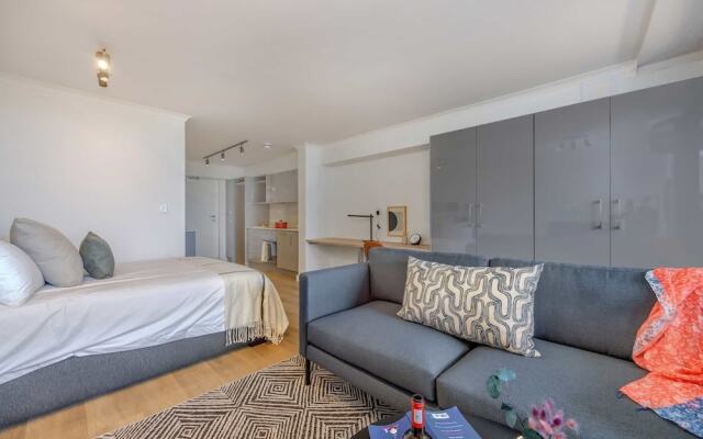 Newlands Peak Aparthotel