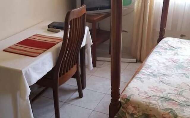 Paula Guest House