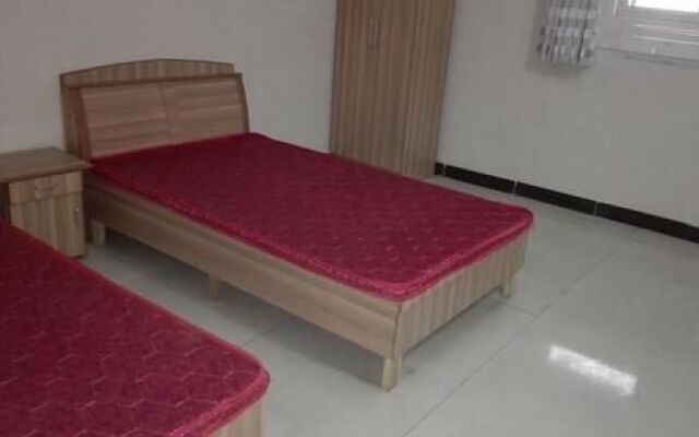 Kaifeng Yaxuange Apartment