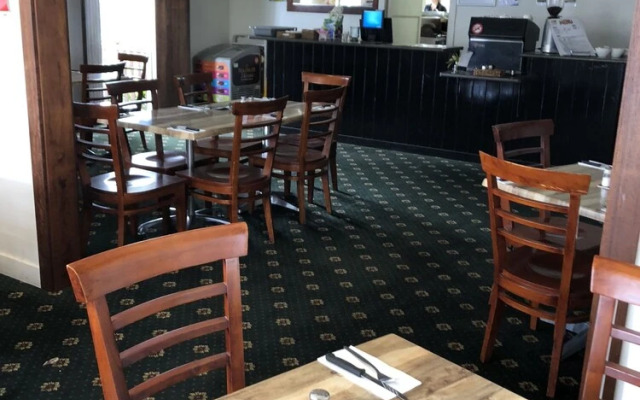 Gin Gin Budget Accommodation