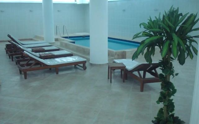 Ada Beach Hotel