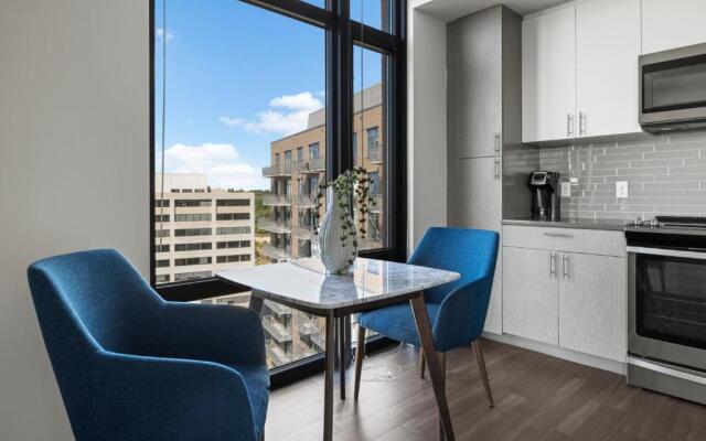 Global Luxury Suites in Ballston