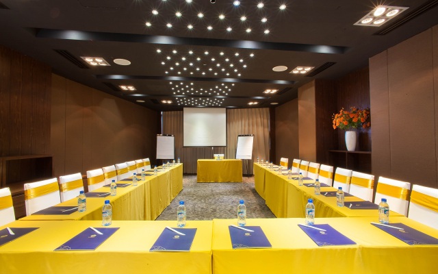 Authentic Hanoi Boutique Hotel