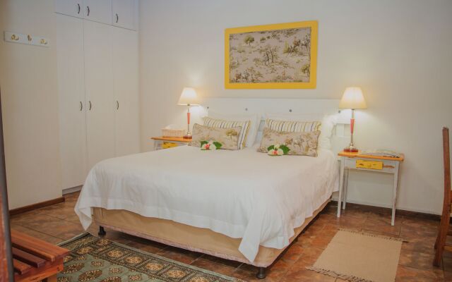 Aan de Oever Guesthouse