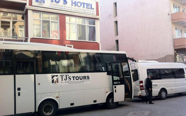 hotelImage