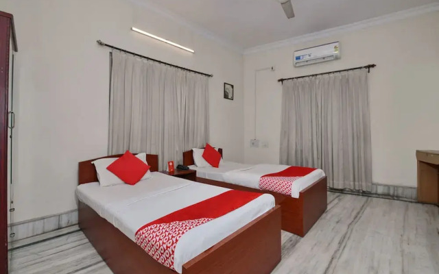 OYO 2864 Guest Accomodation