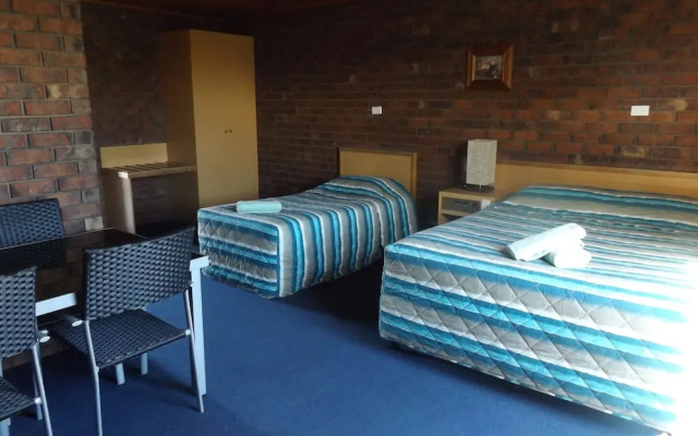 Rivergum Motel