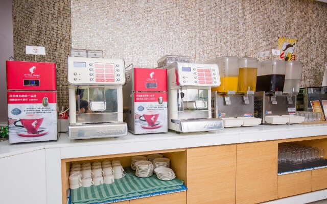 Taichung Maison de Chine-Pin Chen Building