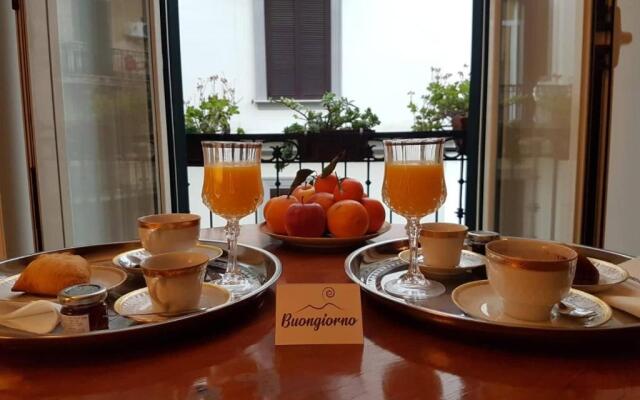 Suite Ottocento napoletano