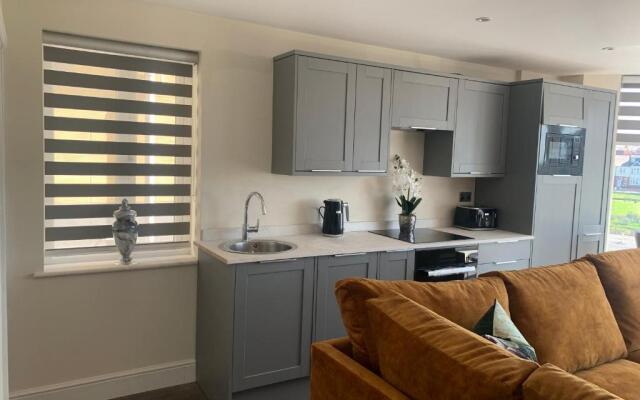 Willshaw Suites for families over 25 only