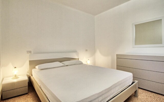 Ulivi Pasuli Rare View e Privacy