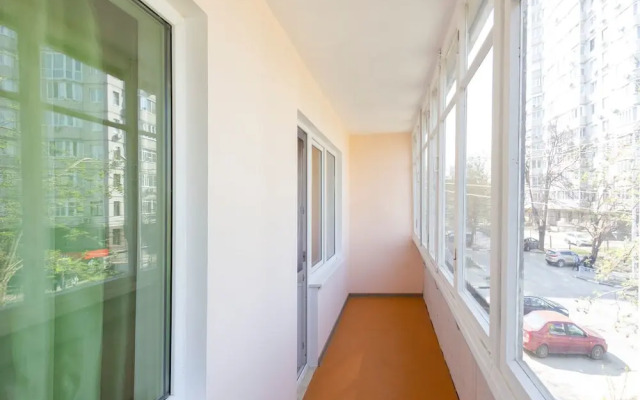 Apartment on Bratyev Zhabrovykh 7