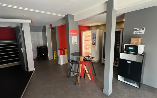 Enzo Trappes By Kyriad Direct