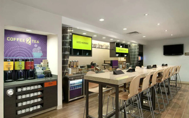 Home2 Suites by Hilton Charleston Airport/Convention Center