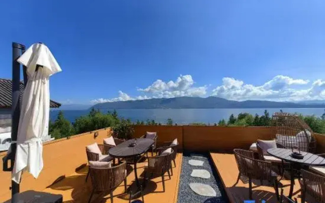 Dali Xingui Seaview Inn