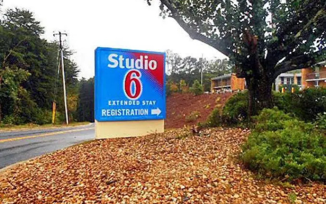 Studio 6 Skytop Rome