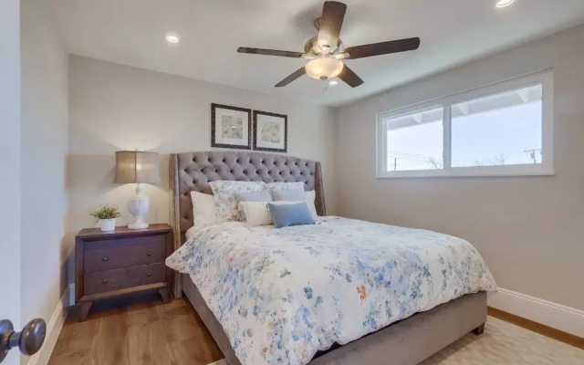 Gorgeous Upgraded 5 Bedroom & 3 Bath Home with pool